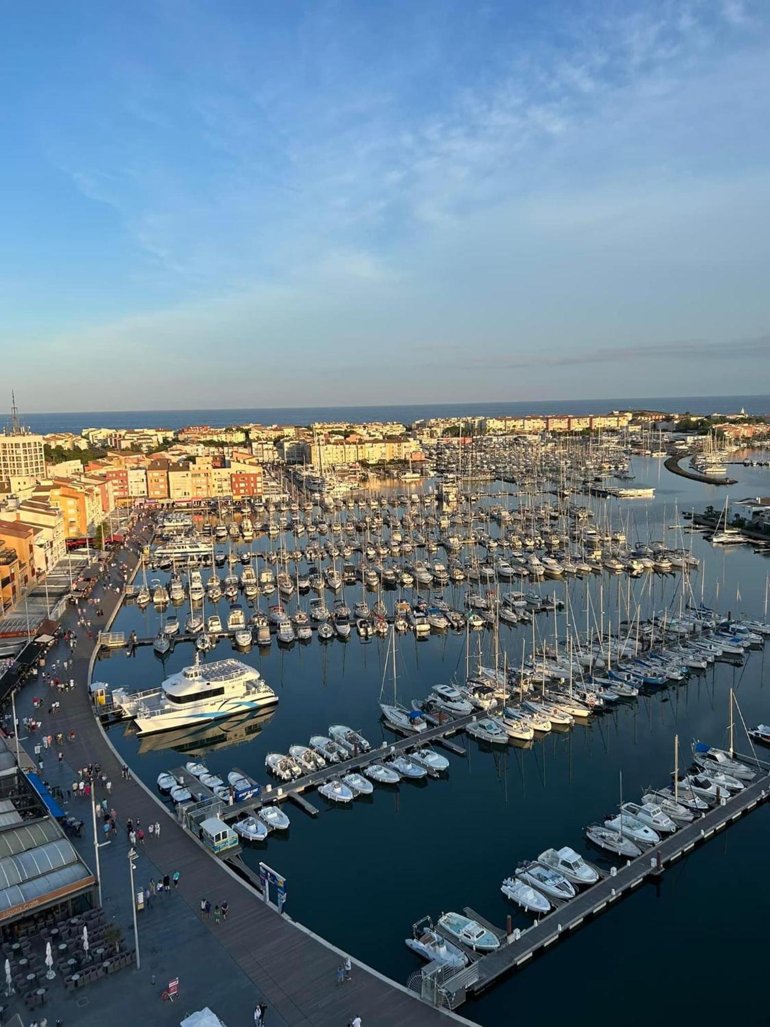 Studio La Grande Roue Vue Magnifique Agde Exterior photo